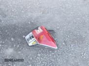 ✅ 2018 Subaru Forester Limited • VIN: JF2SJARCXJH440997 • Lot: 43671729. Wystawiony na IAAI z przebiegiem 97 528 mil. Bezpłatny archiwum sprzedaży aukcyjnych z USA i szczegółowy raport historii pojazdu na DreamBid. Zdjęcie 12.