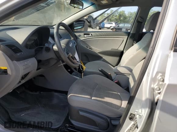 ✅ 2015 Hyundai Accent GLS • VIN: KMHCT4AE4FU876623 • Лот: 64822364. Опубликован ранее на Copart с пробегом 69 905 миль. Бесплатный доступ к архиву аукционных продаж из США и подробный отчёт об истории автомобиля на DreamBid. Изображение 7.