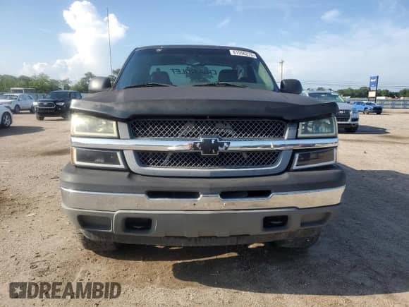 ✅ 2005 Chevrolet Silverado 1500 LS • VIN: 1GCEK19V45E151261 • Lot: 61556275. Wystawiony na Copart z przebiegiem 329 943 mil mil. Skorzystaj z bezpłatnego archiwum sprzedaży aukcyjnych z USA i zobacz szczegółowy raport historii pojazdu na DreamBid. Zdjęcie 5.