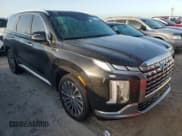 ✅ 2025 Hyundai Palisade Calligraphy • VIN: KM8R74GE5SU834672 • Лот: 77104094. Опубликован ранее на Copart с пробегом 116 миль. Бесплатный доступ к архиву аукционных продаж из США и подробный отчёт об истории автомобиля на DreamBid. Изображение 4.