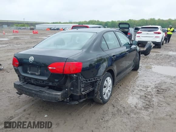 ✅ 2012 Volkswagen Jetta S • VIN: 3VW2K7AJ3CM345279 • Лот: 42208768. Опубликован ранее на IAAI с пробегом 102 237 миль. Бесплатный доступ к архиву аукционных продаж из США и подробный отчёт об истории автомобиля на DreamBid. Изображение 4.