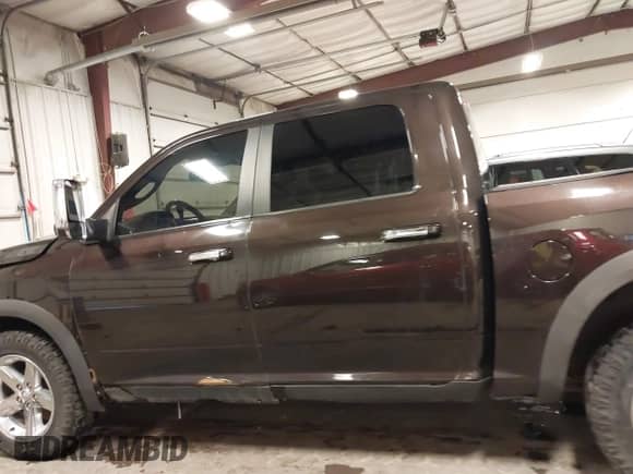 2010 Dodge 1500 Sport с VIN 1D7RV1CT2AS262330, выставлен на аукционе IAAI как лот 41304955 с пробегом 170 791 миль миль и . История ставок и продаж доступна на DreamBid. Изображение 15.