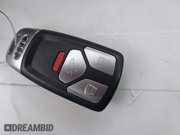 ✅ 2019 Audi A4 Premium • VIN: WAUGMAF45KN021738 • Лот: 41583455. Опубликован ранее на IAAI с пробегом 53 337 миль. Бесплатный доступ к архиву аукционных продаж из США и подробный отчёт об истории автомобиля на DreamBid. Изображение 11.