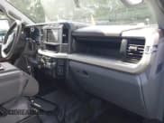 ✅ 2023 Ford F-350 XL • VIN: 1FT8W3DT1PEE21021 • Лот: 43394963. Опубликован ранее на IAAI с пробегом 232 940 миль. Бесплатный доступ к архиву аукционных продаж из США и подробный отчёт об истории автомобиля на DreamBid. Изображение 5.