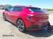 ✅ 2024 Kia EV6 GT-Line • VIN: KNDC4DLC5R5223990 • Лот: 42379701. Опубликован ранее на IAAI с пробегом 14 060 миль. Бесплатный доступ к архиву аукционных продаж из США и подробный отчёт об истории автомобиля на DreamBid. Изображение 3.