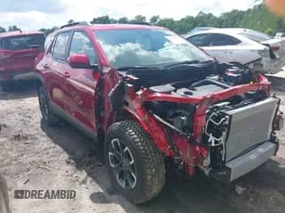 2025 Chevrolet Equinox FWD ACTIV с VIN 3GNAXKEG1SL260082, выставлен на аукционе IAAI как лот 42441773 с пробегом 881 миль миль и . История ставок и продаж доступна на DreamBid. Изображение 1.