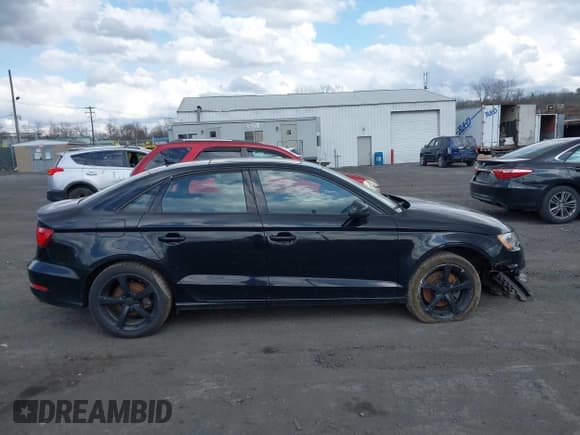 ✅ 2015 Audi S3 Premium Plus • VIN: WAUBFGFFXF1104474 • Lot: 41905417. Listed on IAAI with 133,387 mi. Free auction sales archive from the USA and detailed vehicle history report at DreamBid. Image 13.