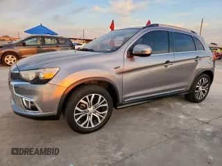 2017 Mitsubishi Outlander ES with VIN JA4AP3AU3HZ026578, listed as a Copart auction lot 82270955 with 170,673 mi miles and Salvage title. Bid and sale history available at DreamBid. Image 1.