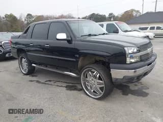 ✅ 2005 Chevrolet Avalanche LS • VIN: 3GNEC12Z35G165453 • Lot: 43754526. Listed on IAAI with 233,966 mi. Free auction sales archive from the USA and detailed vehicle history report at DreamBid. Image 1.