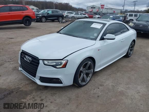 ✅ 2014 Audi S5 Premium Plus • VIN: WAUCGAFR3EA040611 • Lot: 41972954. Listed on IAAI with 79,716 mi. Free auction sales archive from the USA and detailed vehicle history report at DreamBid. Image 2.