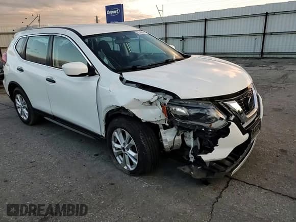 ✅ 2017 Nissan Rogue S • VIN: KNMAT2MT4HP616007 • Lot: 92746555. Listed on Copart with 52,348 mi. Free auction sales archive from the USA and detailed vehicle history report at DreamBid. Image 13.