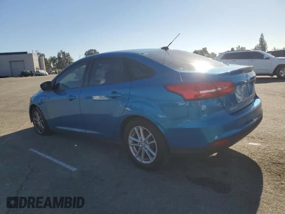✅ 2015 Ford Focus SE • VIN: 1FADP3F28FL336306 • Lot: 82486065. Listed on Copart with 74,978 mi. Free auction sales archive from the USA and detailed vehicle history report at DreamBid. Image 2.