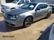 ✅ 2013 Dodge Avenger SE V6 • VIN: 1C3CDZAG5DN657536 • Лот: 43589510. Опубликован ранее на IAAI с пробегом 239 751 миль. Бесплатный доступ к архиву аукционных продаж из США и подробный отчёт об истории автомобиля на DreamBid. Изображение 2.