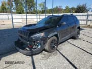 ✅ 2019 Jeep Cherokee Trailhawk • VIN: 1C4PJMBX1KD311803 • Lot: 84910865. Wystawiony na Copart z przebiegiem Nie podano. Bezpłatny archiwum sprzedaży aukcyjnych z USA i szczegółowy raport historii pojazdu na DreamBid. Zdjęcie 1.