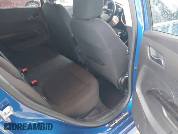 2020 Chevrolet Sonic LT с VIN 1G1JD6SB8L4135761, выставлен на аукционе IAAI как лот 42289523 с пробегом Не указан миль и . История ставок и продаж доступна на DreamBid. Изображение 8.