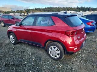 ✅ 2021 Hyundai Venue Trend • VIN: KMHRC8A3XMU086496 • Lot: 77324714. Wystawiony na Copart z przebiegiem 65 652 mil. Bezpłatny archiwum sprzedaży aukcyjnych z USA i szczegółowy raport historii pojazdu na DreamBid. Zdjęcie 2.