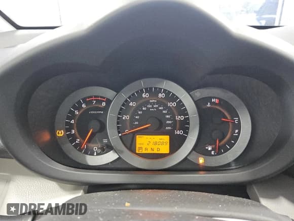 ✅ 2011 Toyota RAV4 • VIN: 2T3BF4DV9BW099002 • Лот: 90526815. Опубликован ранее на Copart с пробегом 218 089 миль. Бесплатный доступ к архиву аукционных продаж из США и подробный отчёт об истории автомобиля на DreamBid. Изображение 9.