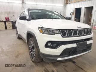 ✅ 2023 Jeep Compass (RED) Edition • VIN: 3C4NJDCN9PT573719 • Lot: 43081922. Wystawiony na IAAI z przebiegiem 41 039 mil. Bezpłatny archiwum sprzedaży aukcyjnych z USA i szczegółowy raport historii pojazdu na DreamBid. Zdjęcie 1.