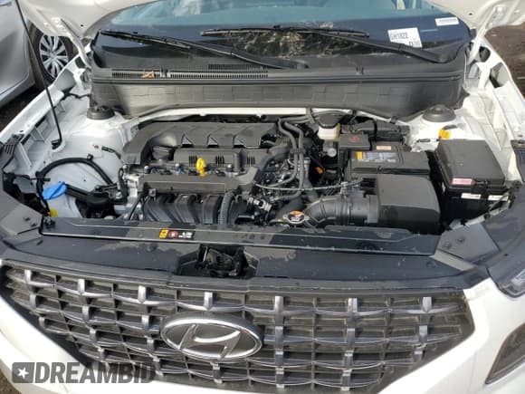 ✅ 2024 Hyundai Venue SEL • VIN: KMHRC8A34RU327797 • Lot: 77614704. Listed on Copart with 1,155 mi. Free auction sales archive from the USA and detailed vehicle history report at DreamBid. Image 11.