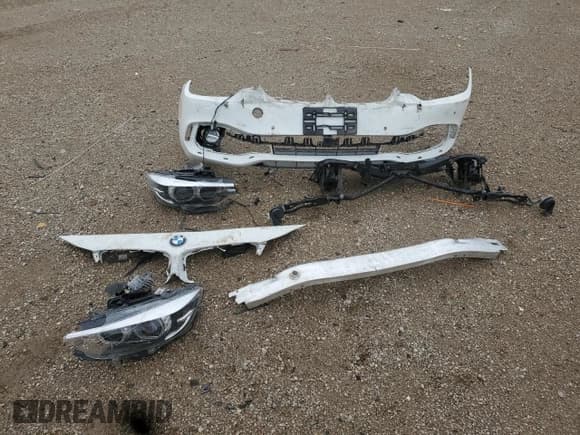 ✅ 2018 BMW 4 Series 430i xDrive • VIN: WBA4J3C50JBG94816 • Lot: 85365495. Wystawiony na Copart z przebiegiem 66 415 mil. Bezpłatny archiwum sprzedaży aukcyjnych z USA i szczegółowy raport historii pojazdu na DreamBid. Zdjęcie 12.