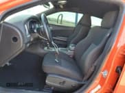 ✅ 2019 Dodge Charger GT • VIN: 2C3CDXHG8KH726655 • Lot: 71374595. Wystawiony na Copart z przebiegiem 68 584 mil. Bezpłatny archiwum sprzedaży aukcyjnych z USA i szczegółowy raport historii pojazdu na DreamBid. Zdjęcie 7.