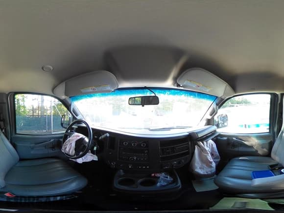 ✅ 2022 Chevrolet Express Cargo • VIN: 1GCWGAF77N1203159 • Lot: 43315419. Listed on IAAI with 90,022 mi. Free auction sales archive from the USA and detailed vehicle history report at DreamBid. Image 18.