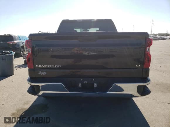 ✅ 2020 Chevrolet Silverado 1500 LT • VIN: 3GCUYDED6LG175138 • Lot: 77797664. Wystawiony na Copart z przebiegiem 93 231 mil. Bezpłatny archiwum sprzedaży aukcyjnych z USA i szczegółowy raport historii pojazdu na DreamBid. Zdjęcie 6.