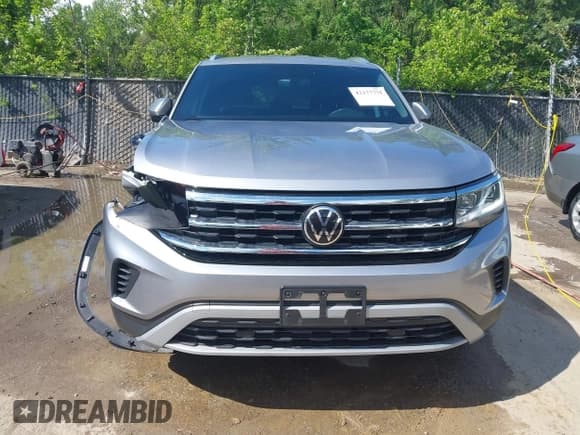 ✅ 2023 Volkswagen Atlas SE • VIN: 1V2LC2CA9PC212519 • Lot: 42177771. Listed on IAAI with 58,505 mi. Free auction sales archive from the USA and detailed vehicle history report at DreamBid. Image 12.