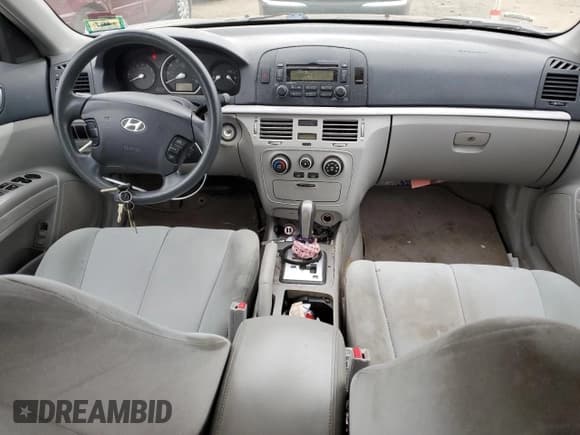 ✅ 2008 Hyundai Sonata GLS • VIN: 5NPET46C78H335177 • Лот: 38415834. Опубликован ранее на Copart с пробегом 186 831 миль. Бесплатный доступ к архиву аукционных продаж из США и подробный отчёт об истории автомобиля на DreamBid. Изображение 8.