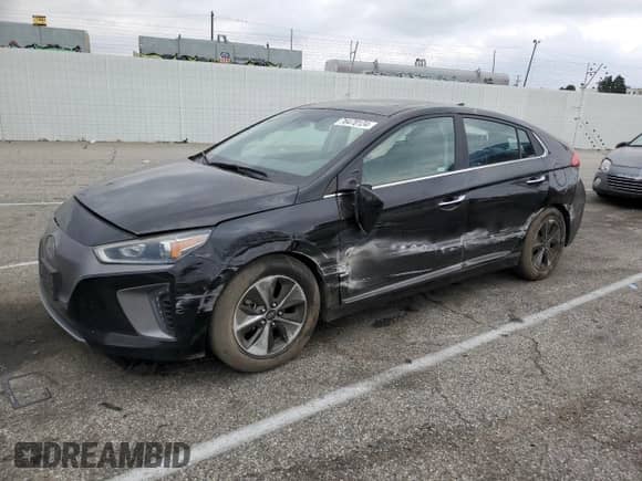 2019 Hyundai Ioniq Limited с VIN KMHC05LH6KU032986, выставлен на аукционе Copart как лот 76470124 с пробегом 68 797 миль миль и Списание • Salvage title. История ставок и продаж доступна на DreamBid. Изображение 1.