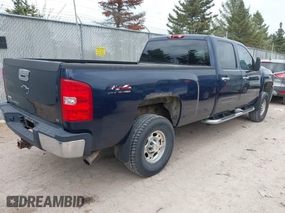 ✅ 2007 Chevrolet Silverado 2500HD 1LT • VIN: 1GCHK23K27F549776 • Лот: 42155334. Опубликован ранее на IAAI с пробегом 118 846 миль. Бесплатный доступ к архиву аукционных продаж из США и подробный отчёт об истории автомобиля на DreamBid. Изображение 4.