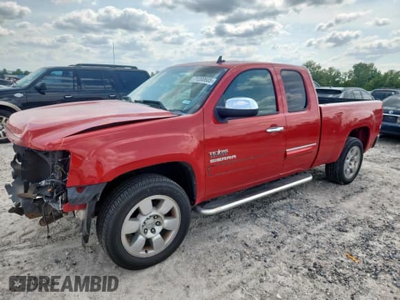 ✅ 2011 GMC Sierra 1500 SLE • VIN: 1GTR1VE01BZ438258 • Lot: 71200605. Wystawiony na Copart z przebiegiem 180 782 mil. Bezpłatny archiwum sprzedaży aukcyjnych z USA i szczegółowy raport historii pojazdu na DreamBid. Zdjęcie 1.