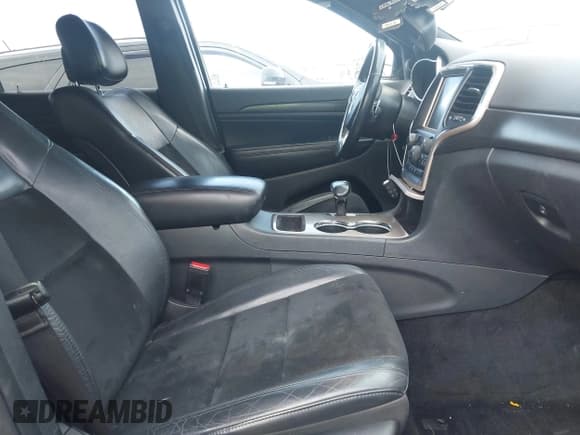 ✅ 2015 Jeep Grand Cherokee Laredo • VIN: 1C4RJFAG4FC778747 • Лот: 42684763. Опубликован ранее на IAAI с пробегом 175 705 миль. Бесплатный доступ к архиву аукционных продаж из США и подробный отчёт об истории автомобиля на DreamBid. Изображение 5.