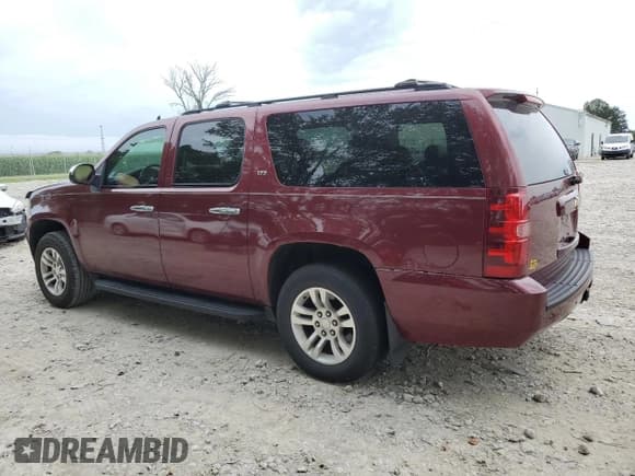 ✅ 2008 Chevrolet Suburban 2LT • VIN: 1GNFK16308R142505 • Lot: 64755454. Wystawiony na Copart z przebiegiem 183 871 mil. Bezpłatny archiwum sprzedaży aukcyjnych z USA i szczegółowy raport historii pojazdu na DreamBid. Zdjęcie 2.