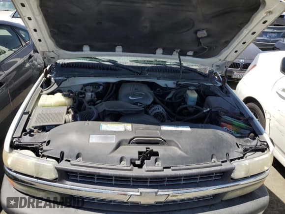 ✅ 2001 Chevrolet Silverado 1500 LS • VIN: 2GCEC19T611366454 • Lot: 66184994. Listed on Copart with 153,454 mi. Free auction sales archive from the USA and detailed vehicle history report at DreamBid. Image 11.