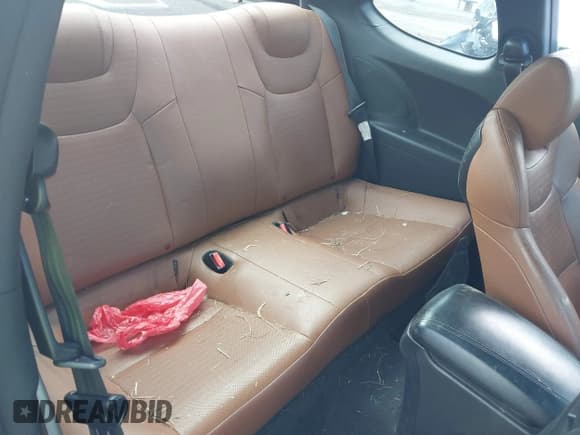 ✅ 2015 Hyundai Genesis Coupe R-Spec • VIN: KMHHU6KJ4FU127511 • Lot: 42214070. Wystawiony na IAAI z przebiegiem Nie podano. Bezpłatny archiwum sprzedaży aukcyjnych z USA i szczegółowy raport historii pojazdu na DreamBid. Zdjęcie 8.