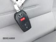 ✅ 2025 Toyota Tacoma SR • VIN: 3TMLB5JN1SM101031 • Лот: 42178182. Опубликован ранее на IAAI с пробегом 676 миль. Бесплатный доступ к архиву аукционных продаж из США и подробный отчёт об истории автомобиля на DreamBid. Изображение 11.