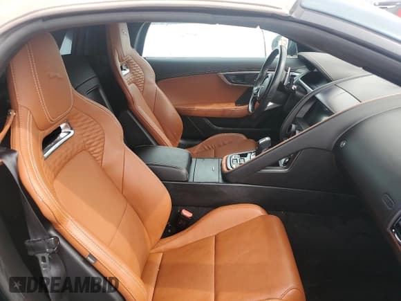 ✅ 2021 Jaguar F-Type P300 • VIN: SAJDD5GX3MCK75423 • Lot: 74785634. Listed on Copart with Not provided. Free auction sales archive from the USA and detailed vehicle history report at DreamBid. Image 10.