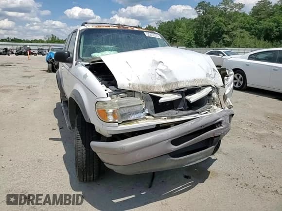 ✅ 1997 Ford Explorer Eddie Bauer • VIN: 1FMCU22XXVUD09705 • Lot: 55412575. Wystawiony na Copart z przebiegiem 356 444 mil. Bezpłatny archiwum sprzedaży aukcyjnych z USA i szczegółowy raport historii pojazdu na DreamBid. Zdjęcie 14.