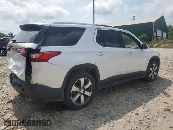 ✅ 2018 Chevrolet Traverse LT • VIN: 1GNEVHKW1JJ223187 • Lot: 64687454. Wystawiony na Copart z przebiegiem 86 946 mil. Bezpłatny archiwum sprzedaży aukcyjnych z USA i szczegółowy raport historii pojazdu na DreamBid. Zdjęcie 3.