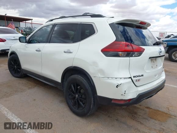 ✅ 2018 Nissan Rogue S • VIN: 5N1AT2MT4JC757006 • Lot: 42614781. Listed on IAAI with 191,318 mi. Free auction sales archive from the USA and detailed vehicle history report at DreamBid. Image 3.