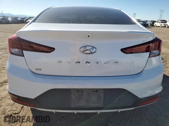 ✅ 2019 Hyundai Elantra SE • VIN: 5NPD74LF9KH455391 • Лот: 87375255. Опубликован ранее на Copart с пробегом 88 150 миль. Бесплатный доступ к архиву аукционных продаж из США и подробный отчёт об истории автомобиля на DreamBid. Изображение 6.