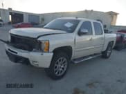 ✅ 2009 Chevrolet Silverado 1500 • VIN: 3GCEC33J49G171507 • Lot: 41811216. Wystawiony na IAAI z przebiegiem 277 573 mil. Bezpłatny archiwum sprzedaży aukcyjnych z USA i szczegółowy raport historii pojazdu na DreamBid. Zdjęcie 17.