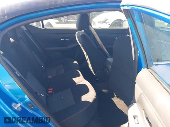 ✅ 2021 Nissan Sentra SR • VIN: 3N1AB8DVXMY320119 • Lot: 43331189. Wystawiony na IAAI z przebiegiem 52 017 mil. Bezpłatny archiwum sprzedaży aukcyjnych z USA i szczegółowy raport historii pojazdu na DreamBid. Zdjęcie 8.