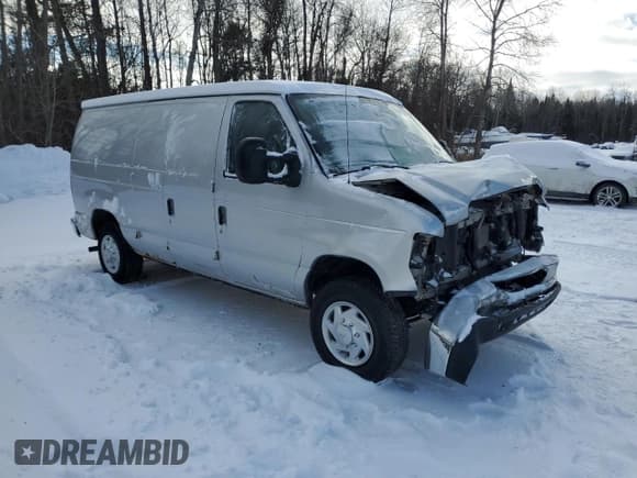 ✅ 2011 Ford Econoline Cargo Commercial • VIN: 1FTNE1EW3BDB00714 • Lot: 41963225. Listed on Copart with 338,407 mi. Free auction sales archive from the USA and detailed vehicle history report at DreamBid. Image 4.