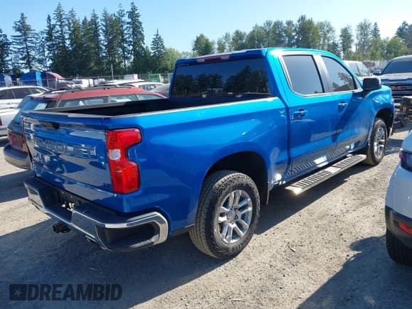 ✅ 2023 Chevrolet Silverado 1500 LT • VIN: 1GCUDDED6PZ103468 • Lot: 42842892. Listed on IAAI with 33,792 mi. Free auction sales archive from the USA and detailed vehicle history report at DreamBid. Image 4.