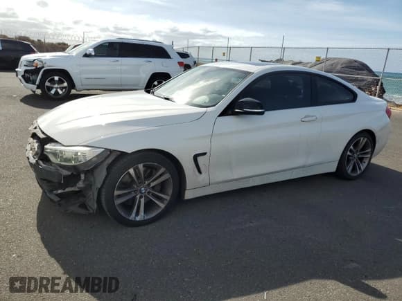 ✅ 2014 BMW 4 Series 435i • VIN: WBA3R1C55EK190533 • Lot: 65480045. Listed on Copart with 133,935 mi. Free auction sales archive from the USA and detailed vehicle history report at DreamBid. Image 1.