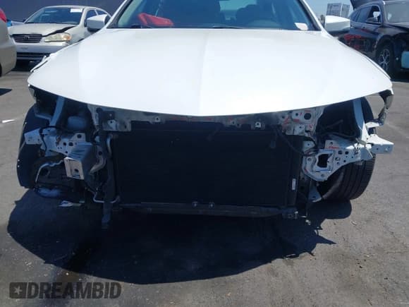 ✅ 2018 Acura TLX • VIN: 19UUB1F34JA001961 • Lot: 42923151. Wystawiony na IAAI z przebiegiem 100 497 mil. Bezpłatny archiwum sprzedaży aukcyjnych z USA i szczegółowy raport historii pojazdu na DreamBid. Zdjęcie 6.