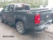 ✅ 2019 Chevrolet Colorado 4WD Z71 • VIN: 1GCPTDE14K1141018 • Лот: 43328790. Опубликован ранее на IAAI с пробегом 183 824 миль. Бесплатный доступ к архиву аукционных продаж из США и подробный отчёт об истории автомобиля на DreamBid. Изображение 3.