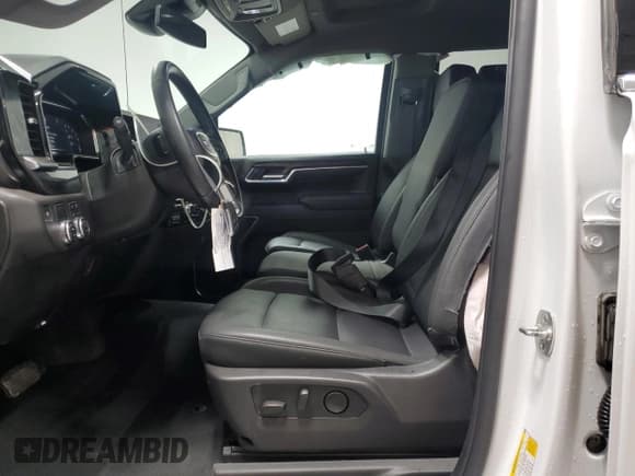 ✅ 2025 GMC Sierra 1500 SLT • VIN: 1GTPHDED7SZ192252 • Лот: 71643115. Опубликован ранее на Copart с пробегом 17 050 миль. Бесплатный доступ к архиву аукционных продаж из США и подробный отчёт об истории автомобиля на DreamBid. Изображение 7.